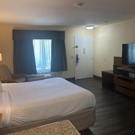 Days Inn By Wyndham Mission Valley-Sdsu San Diego Exterior foto